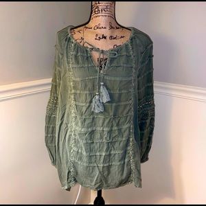 SUNDANCE catalog revival sweet blouse in XL Olive green
